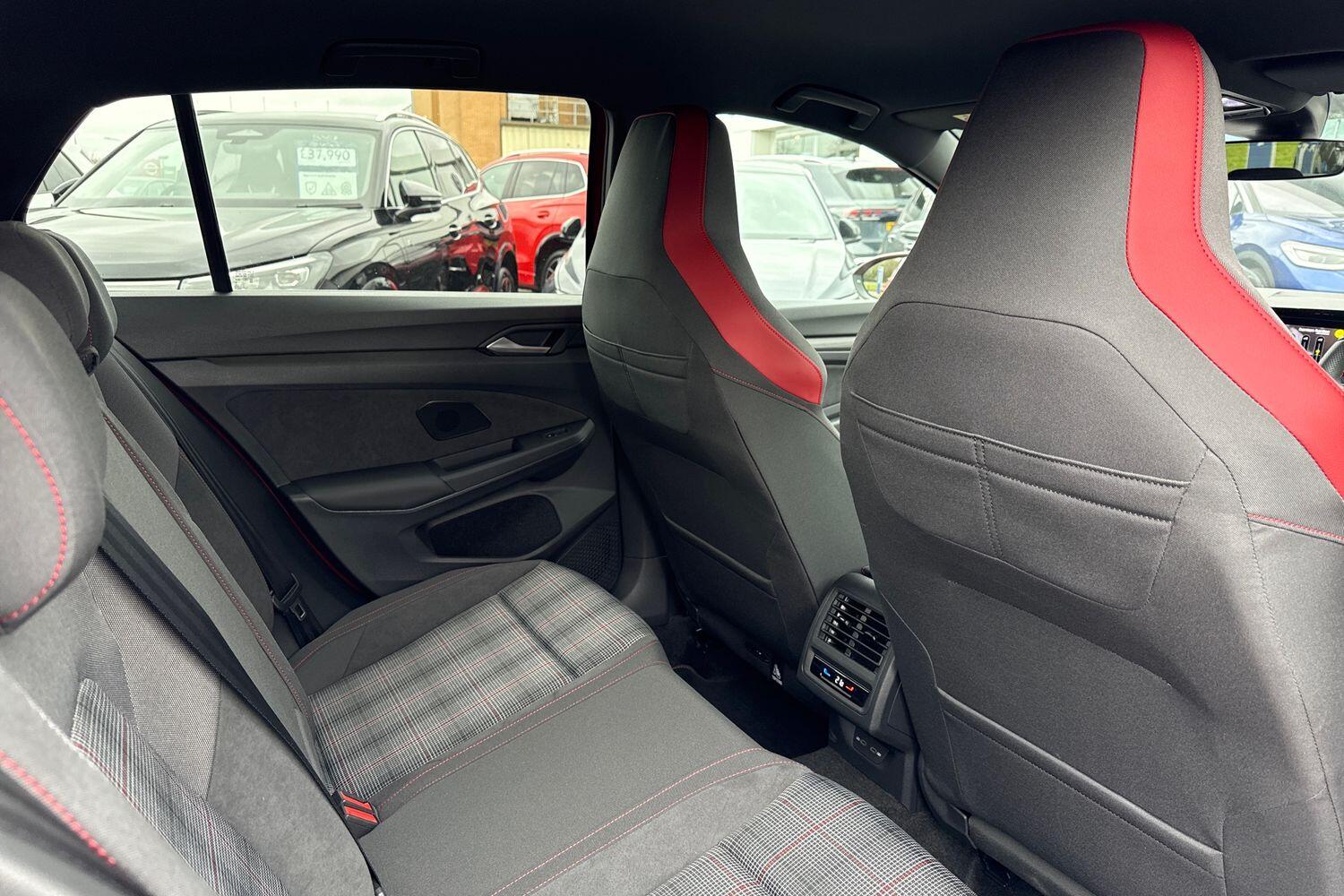 Used Volkswagen Golf 2024 for sale - 77951976: Photo 38