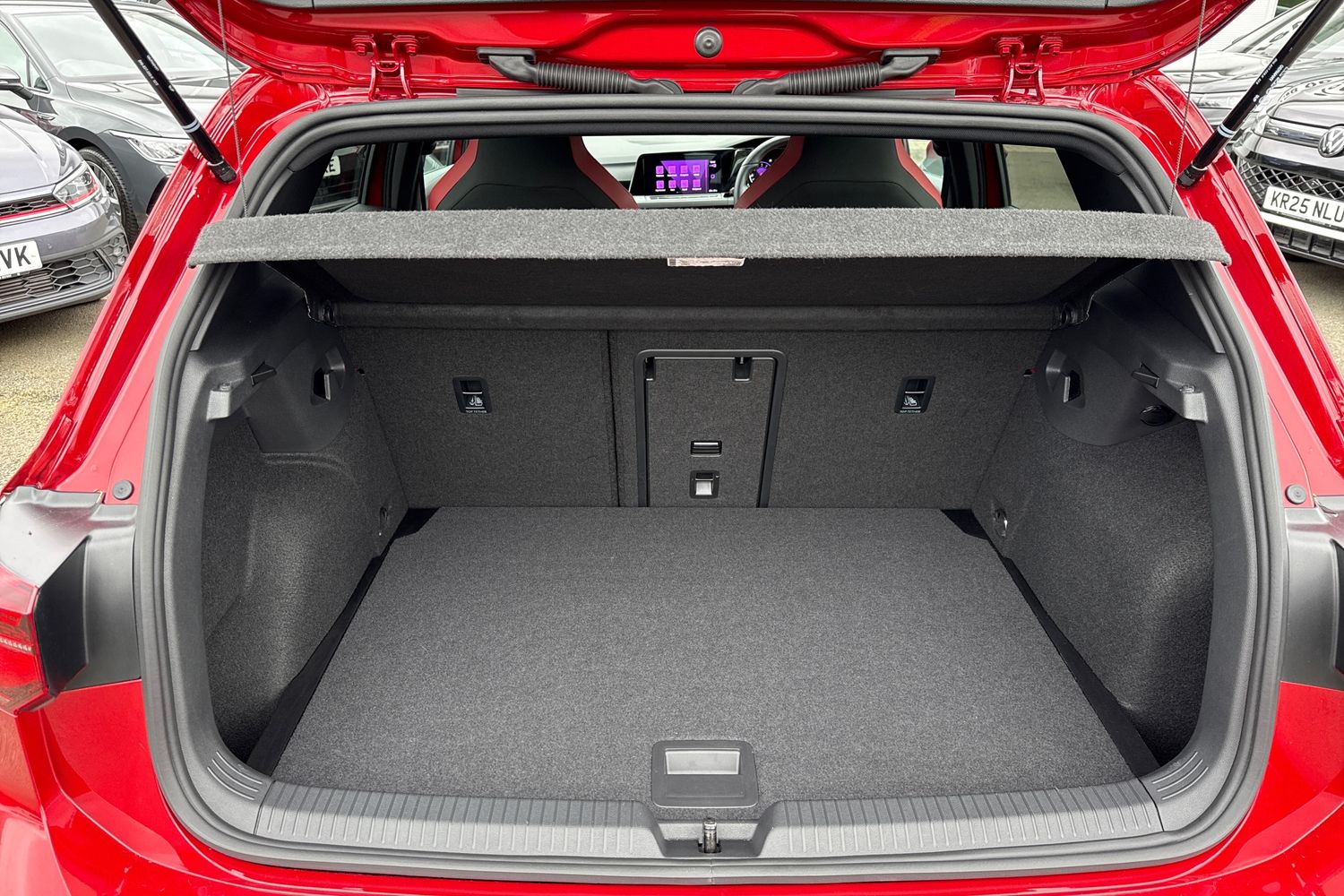 Used Volkswagen Golf 2024 for sale - 77951976: Photo 6