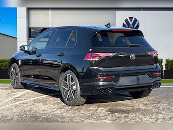 Used Volkswagen Golf 2025 for sale - 76385401: Photo