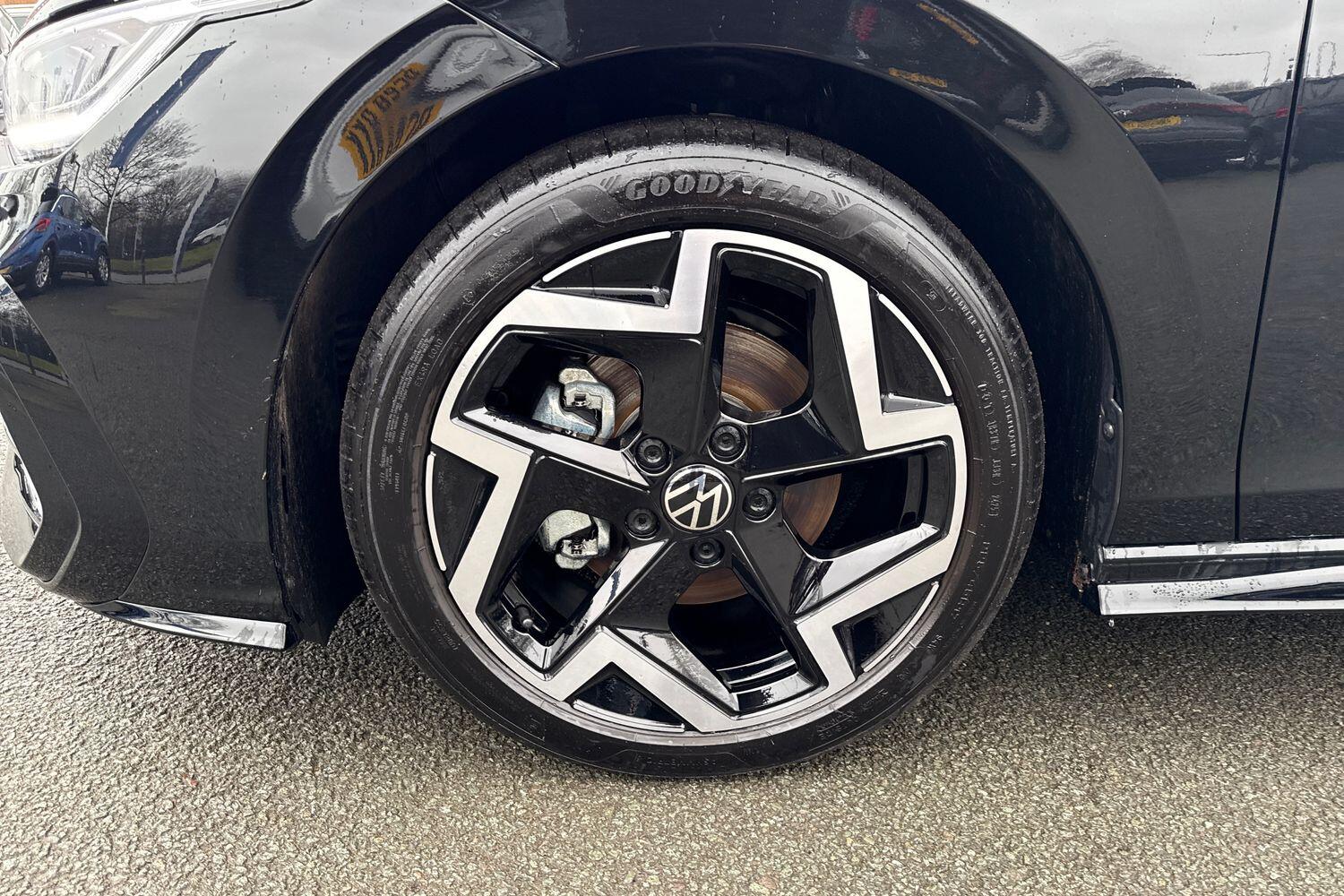 Used Volkswagen Golf 2025 for sale - 77236041: Photo 23