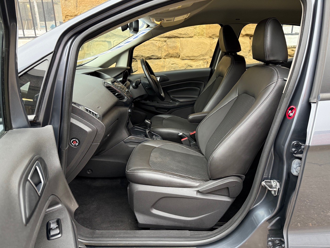 Used Ford Ecosport 2015 for sale - 77508482: Photo 19