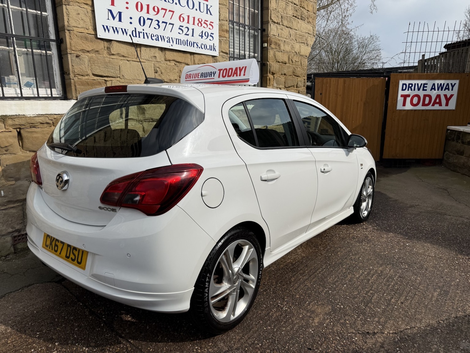 Used Vauxhall Corsa 2017 for sale - 77953973: Photo 10