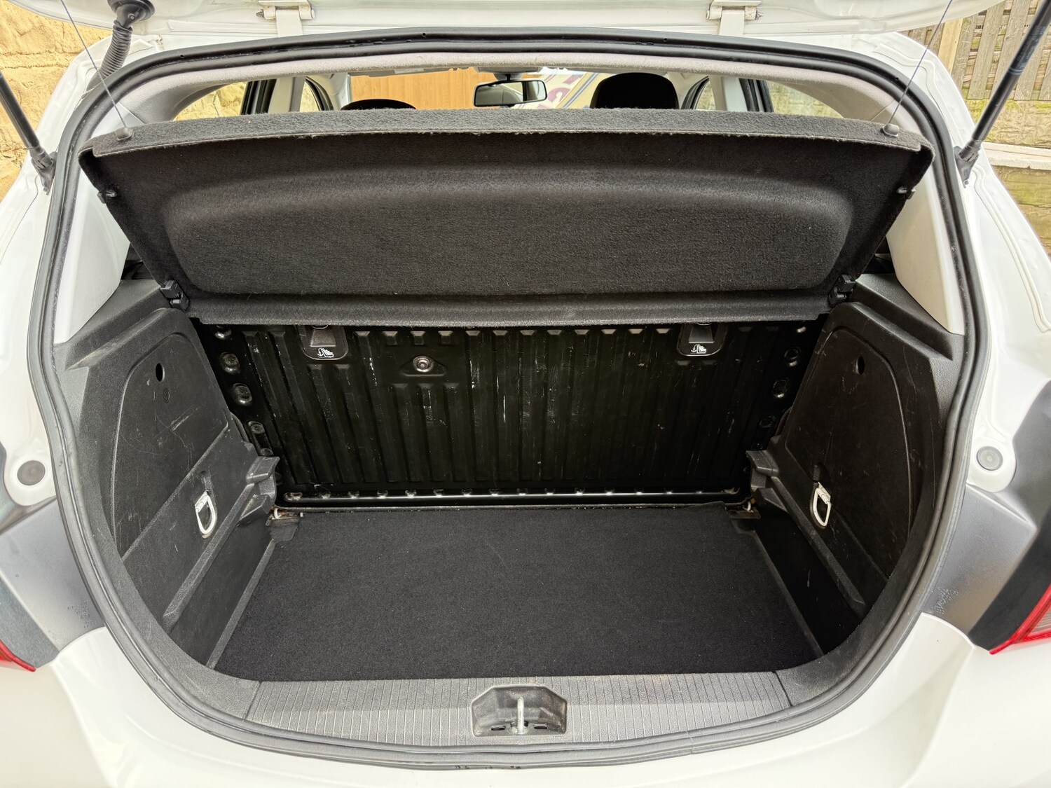 Used Vauxhall Corsa 2017 for sale - 77953973: Photo 23