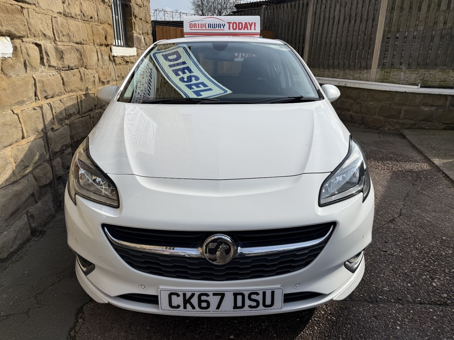 Used Vauxhall Corsa 2017 for sale - 77953973: Photo 5