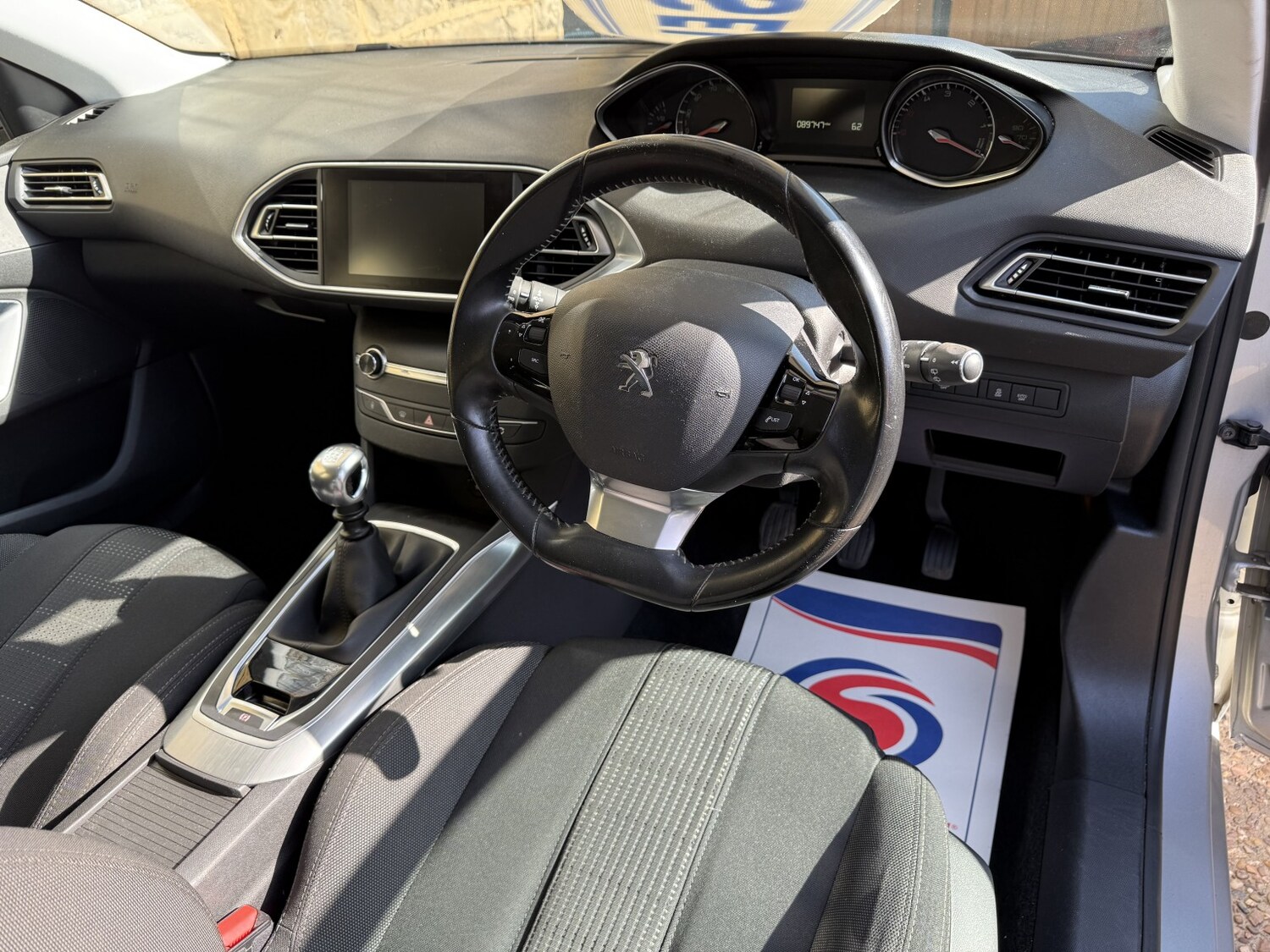 Used Peugeot 308 2016 for sale - 77954059: Photo 15