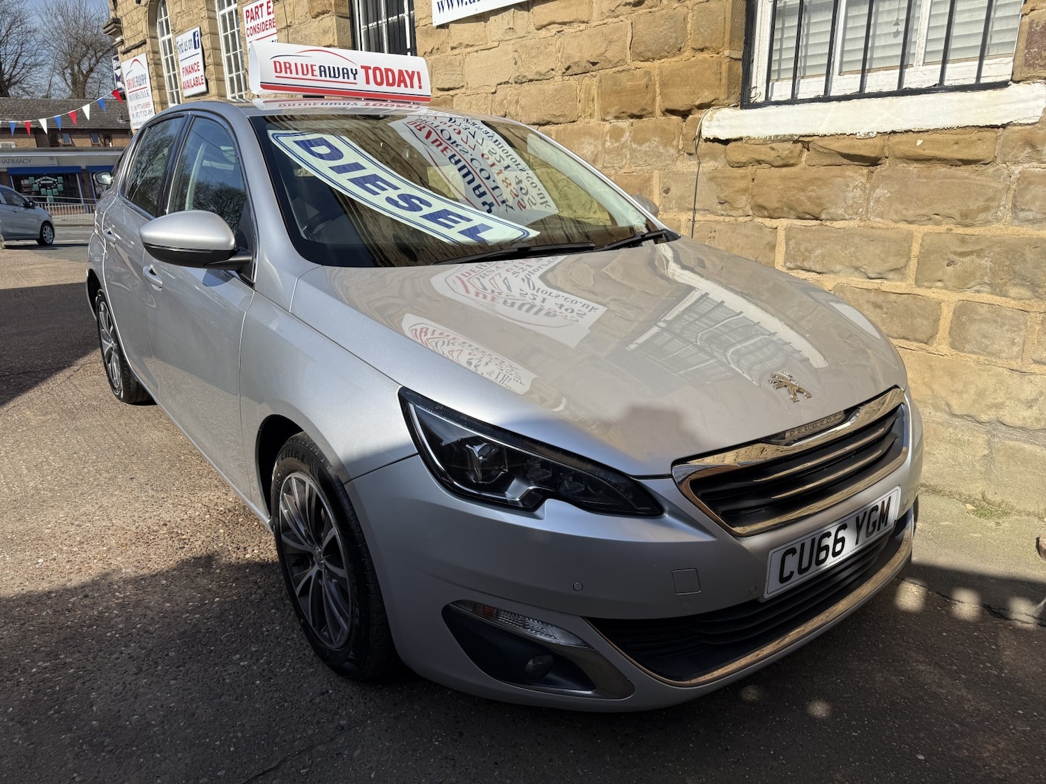 Used Peugeot 308 2016 for sale - 77954059: Photo 2