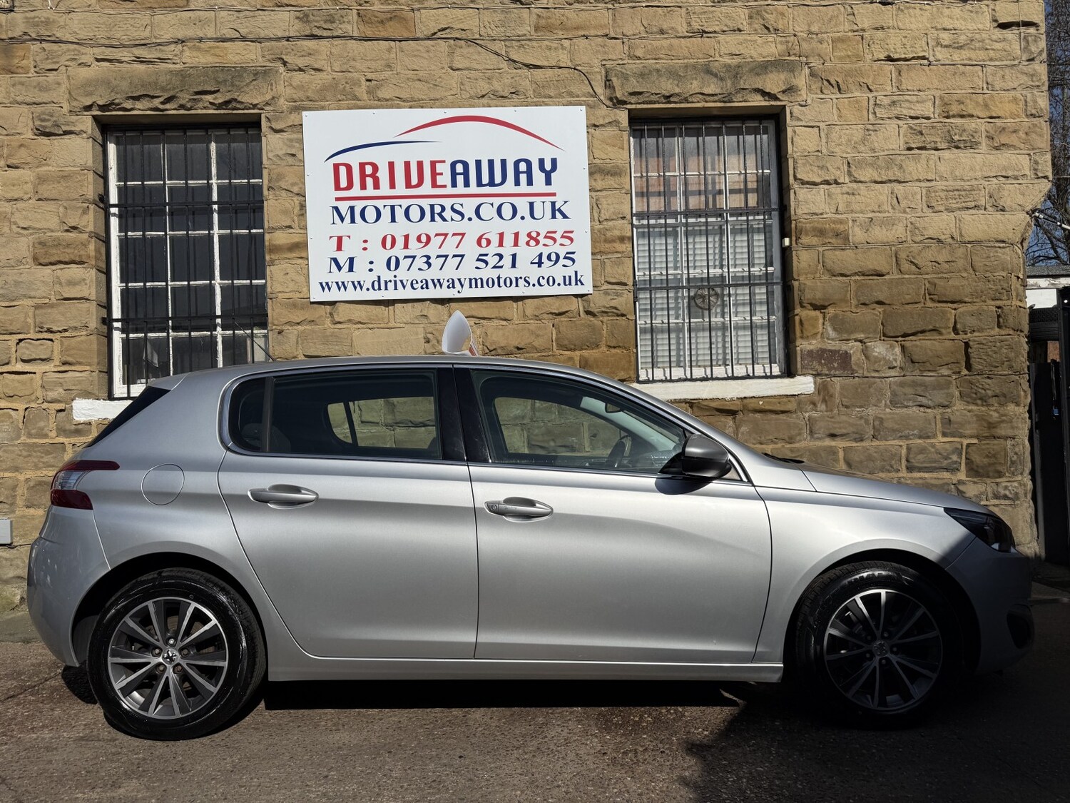 Used Peugeot 308 2016 for sale - 77954059: Photo 7