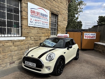 Used MINI Hatch 2017 for sale - 79463357: Photo