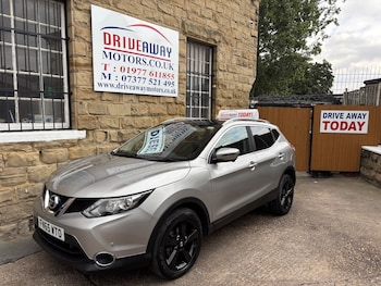 Used Nissan Qashqai 2015 for sale - 79580425: Photo