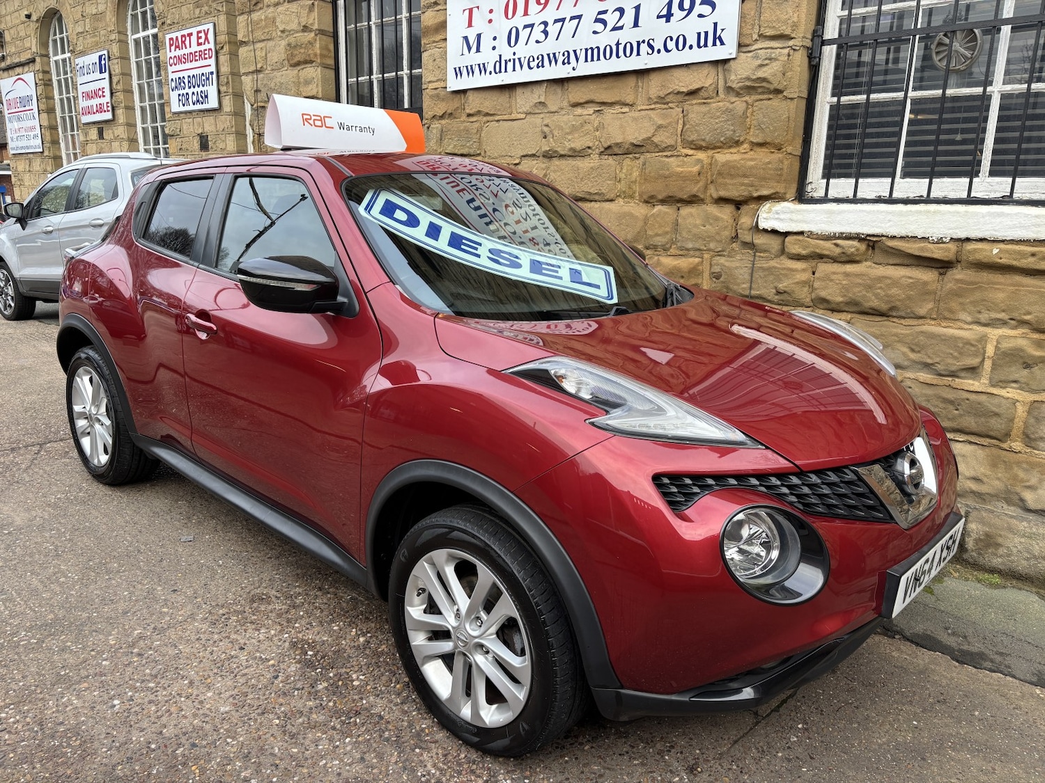 Used Nissan Juke 2014 for sale - 77508387: Photo 2