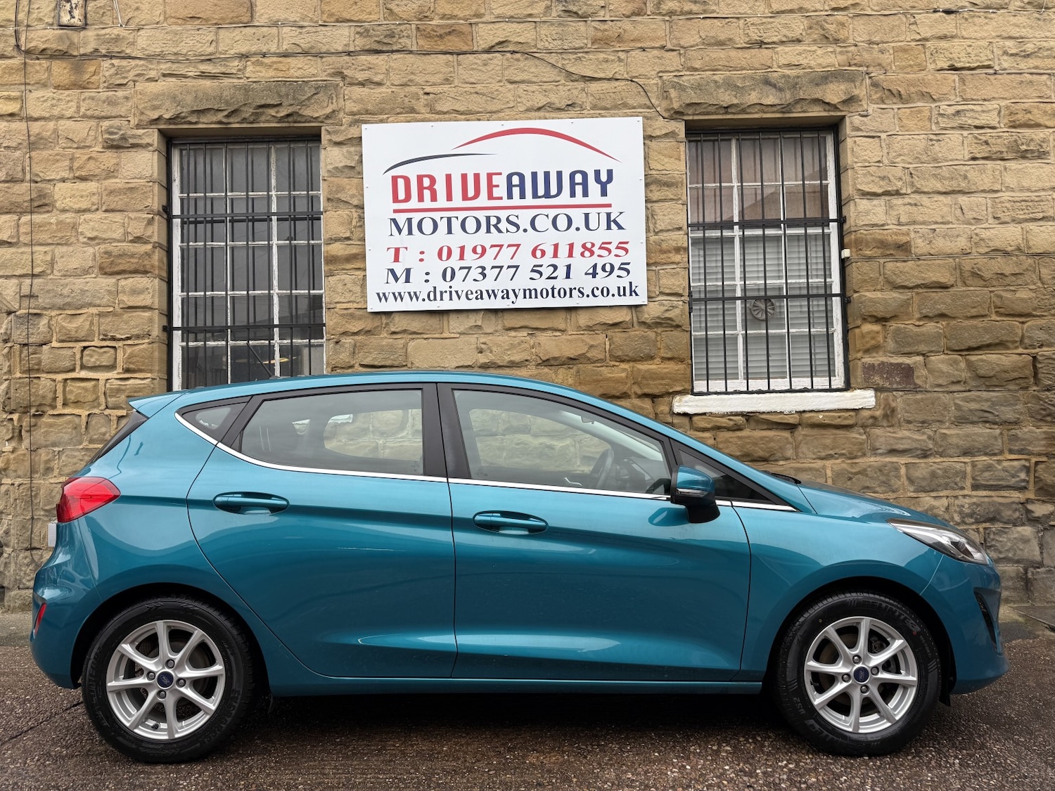 Used Ford Fiesta 2018 for sale - 78098178: Photo 2