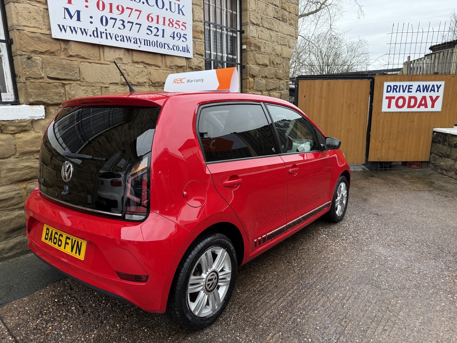 Used Volkswagen up! 2017 for sale - 77508452: Photo 10