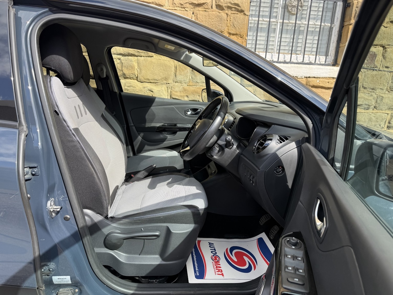 Used Renault Captur 2014 for sale - 78084541: Photo 17