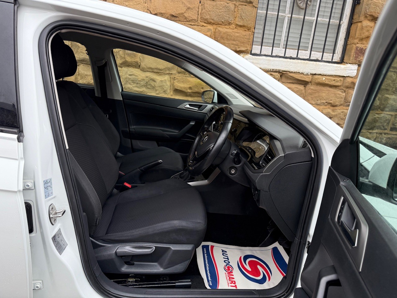 Used Volkswagen Polo 2018 for sale - 77610018: Photo 17