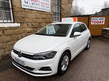 Used Volkswagen Polo 2018 for sale - 77610018: Photo