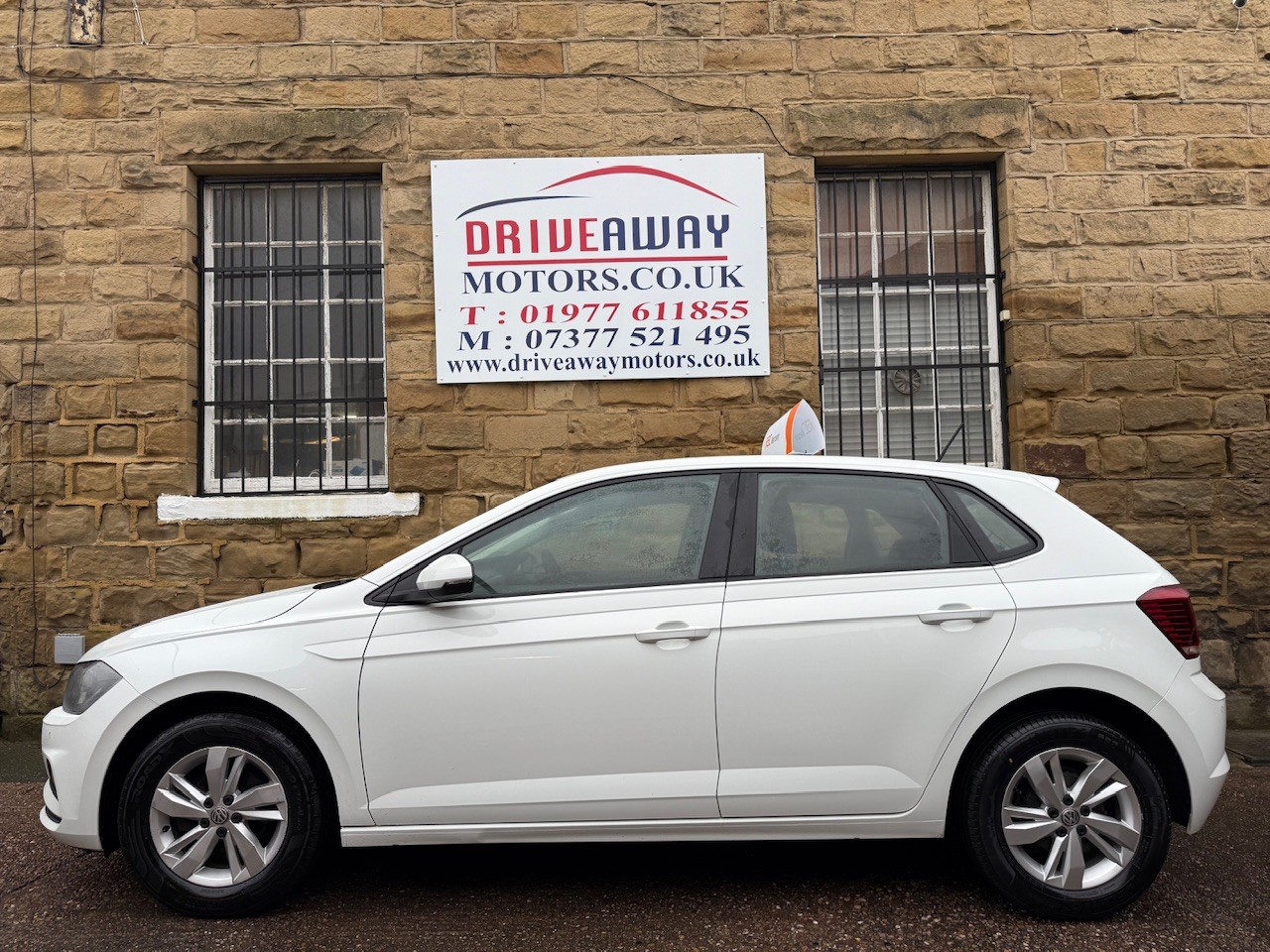 Used Volkswagen Polo 2018 for sale - 77610018: Photo 6
