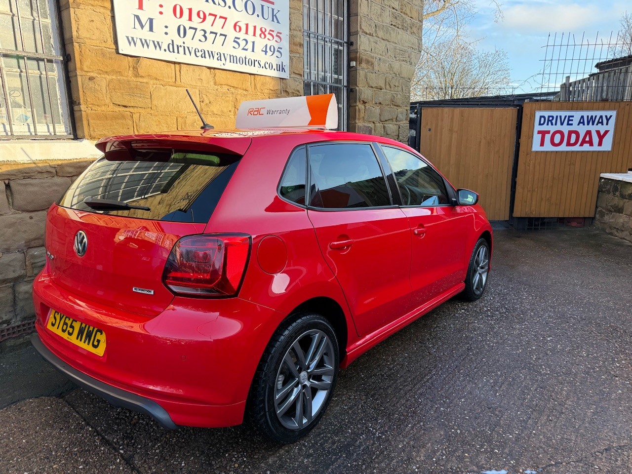 Used Volkswagen Polo 2015 for sale - 77508419: Photo 10