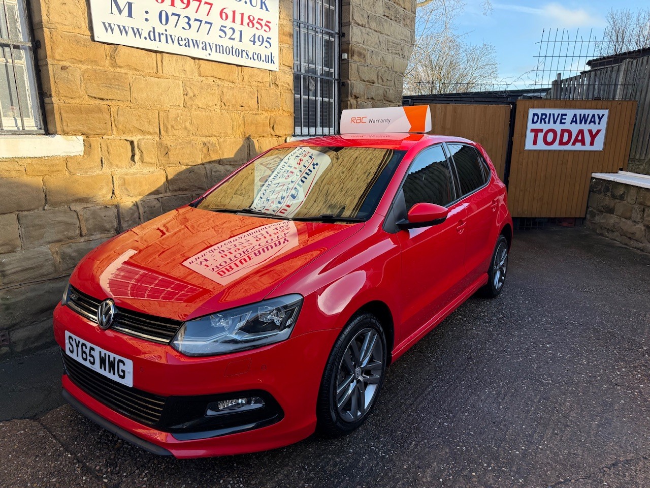 Used Volkswagen Polo 2015 for sale - 77508419: Photo 3