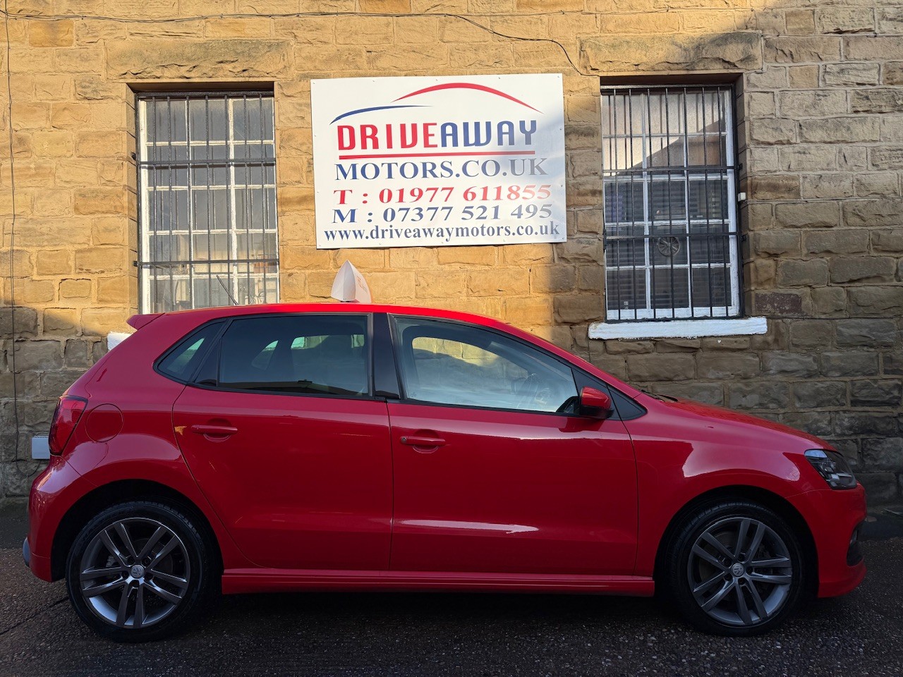 Used Volkswagen Polo 2015 for sale - 77508419: Photo 7