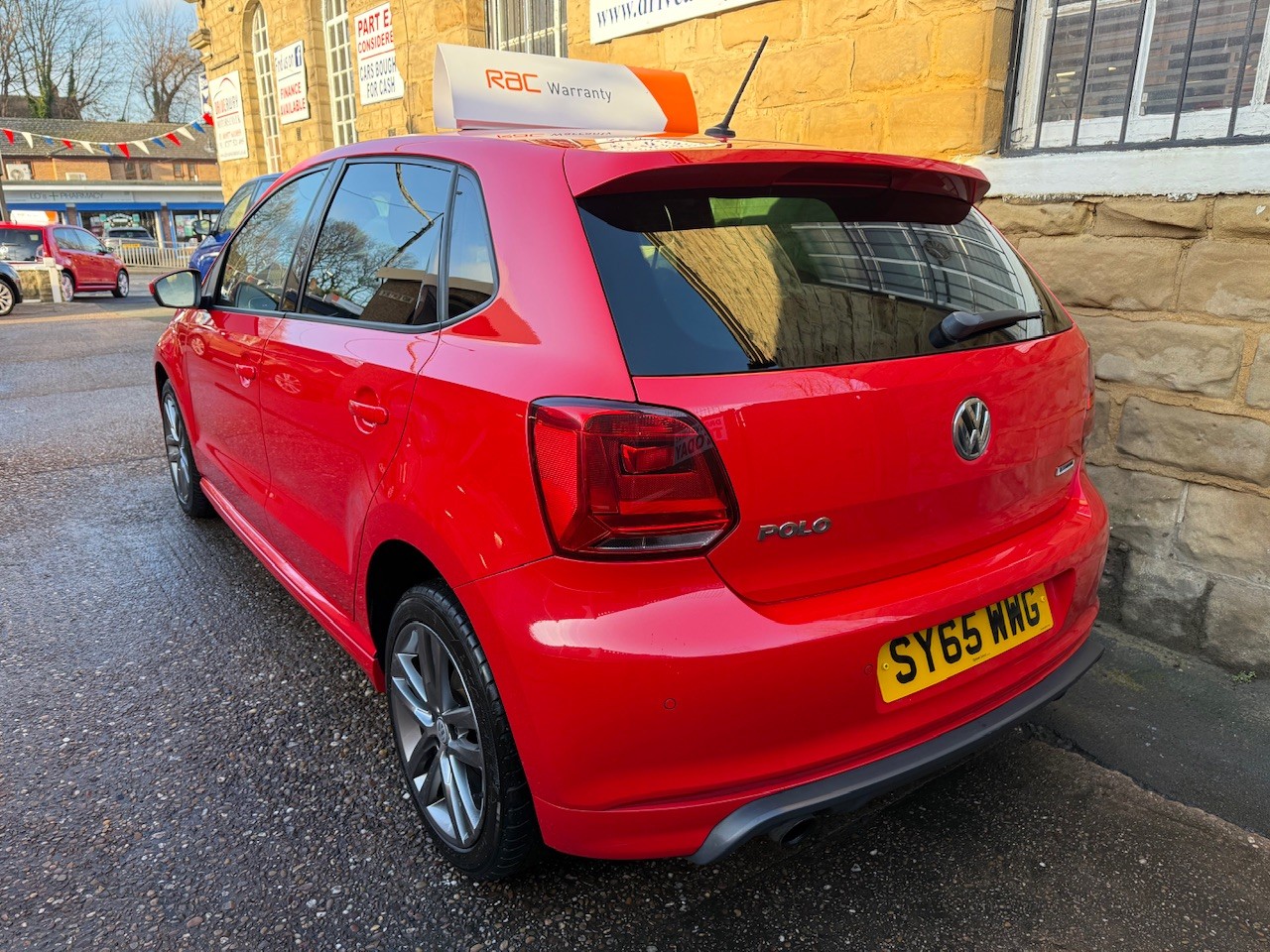 Used Volkswagen Polo 2015 for sale - 77508419: Photo 9