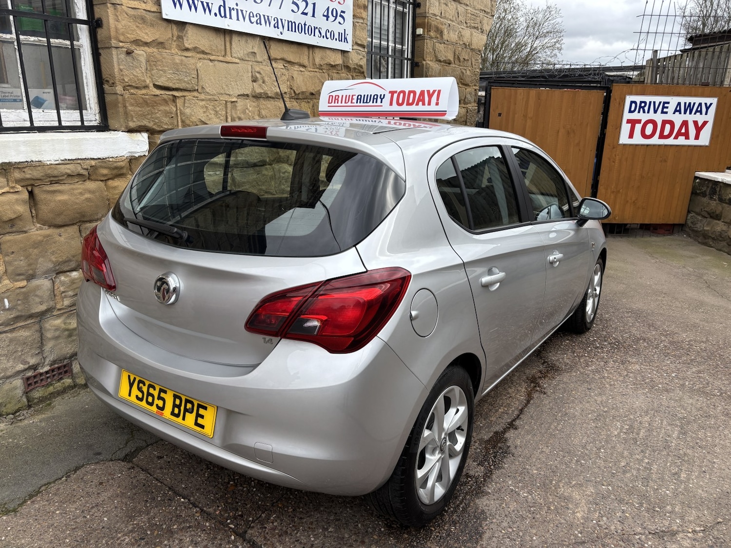 Used Vauxhall Corsa 2015 for sale - 78018402: Photo 10
