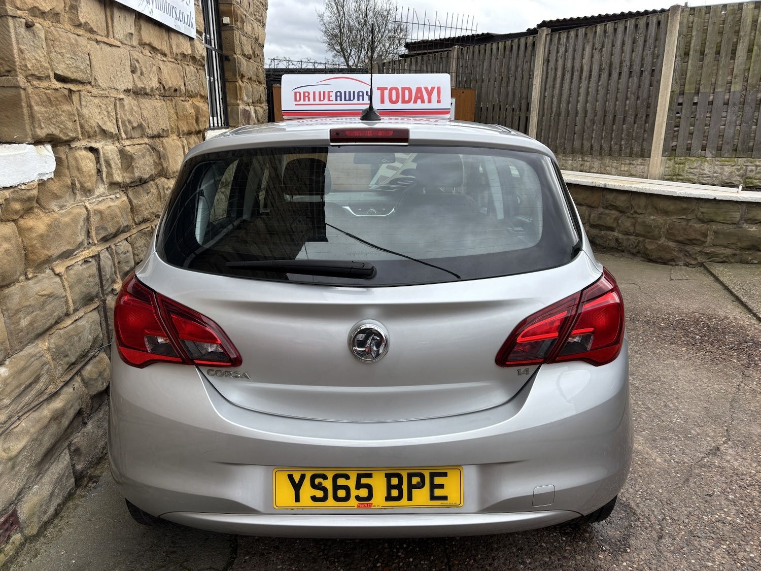 Used Vauxhall Corsa 2015 for sale - 78018402: Photo 11