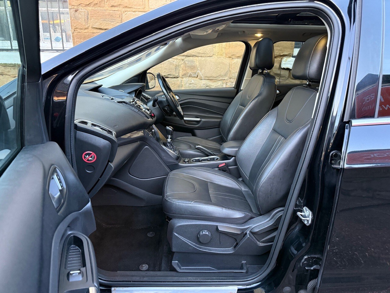 Used Ford Kuga 2015 for sale - 77508439: Photo 19