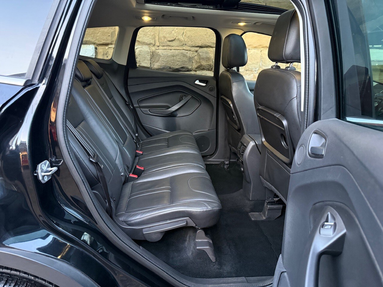 Used Ford Kuga 2015 for sale - 77508439: Photo 22