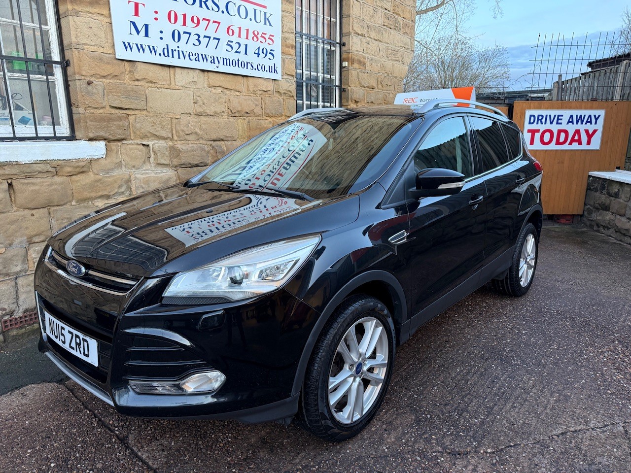 Used Ford Kuga 2015 for sale - 77508439: Photo 3