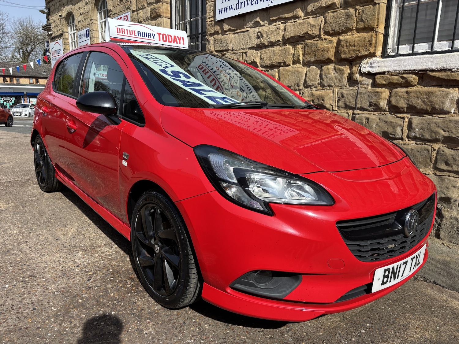 Used Vauxhall Corsa 2017 for sale - 78197973: Photo 2