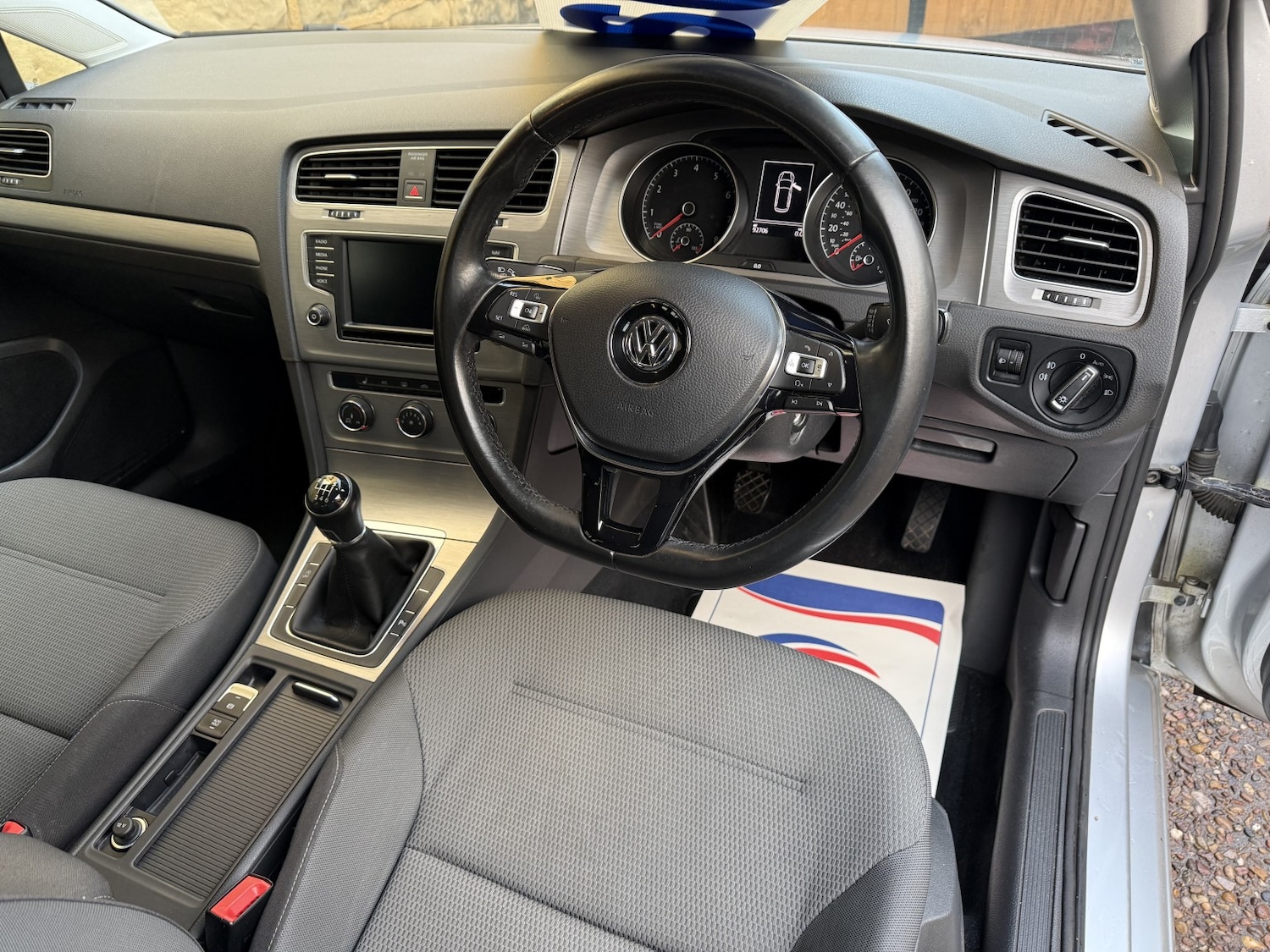 Used Volkswagen Golf 2016 for sale - 77635371: Photo 15