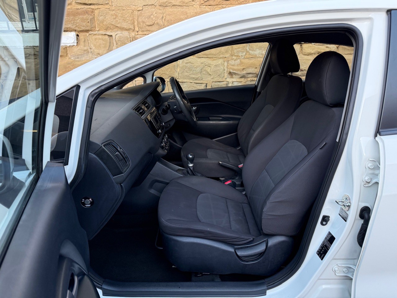 Used Kia Rio 2015 for sale - 77508415: Photo 19