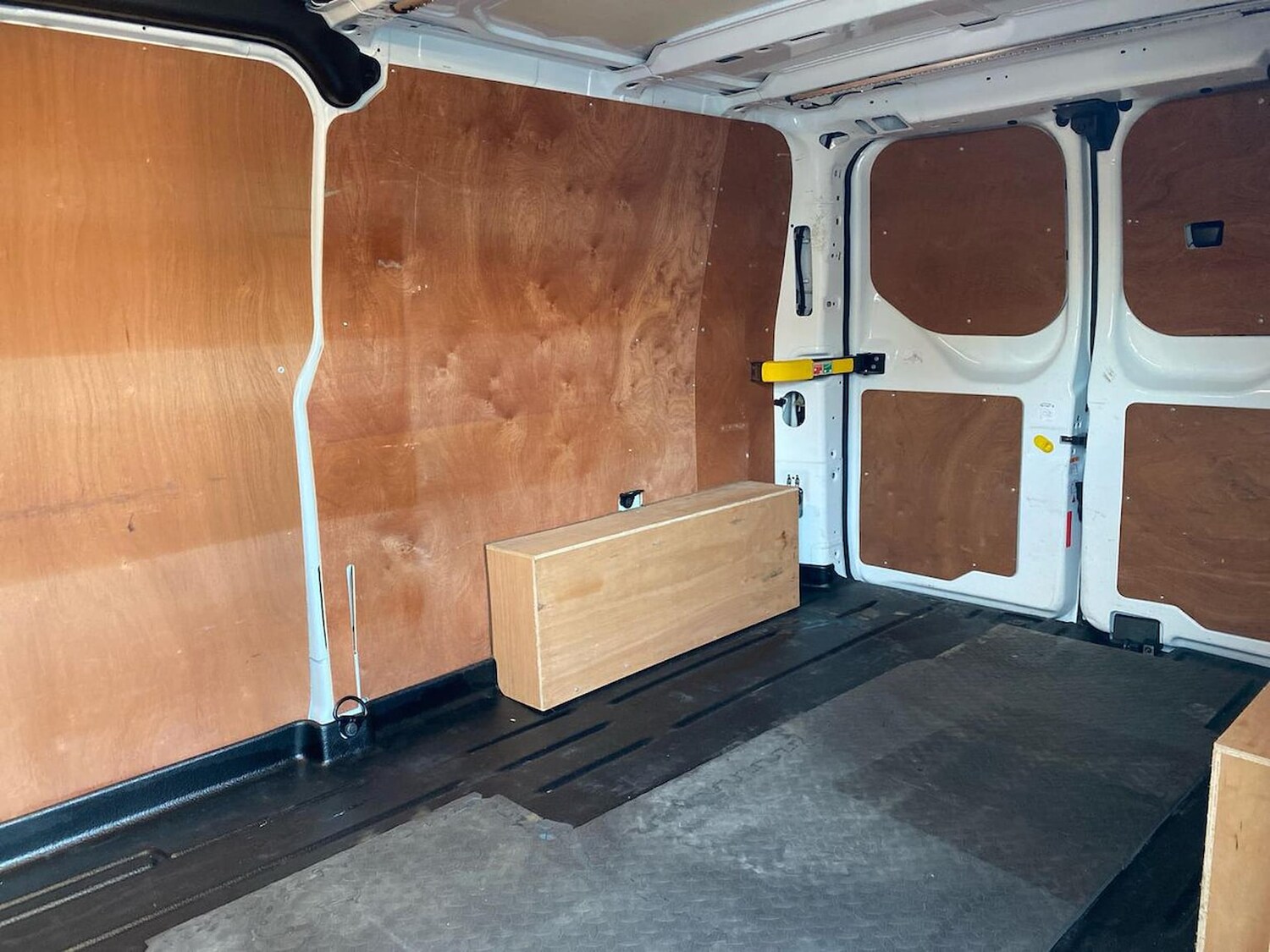 Used Ford Transit Custom 2023 for sale - 76699378: Photo 17