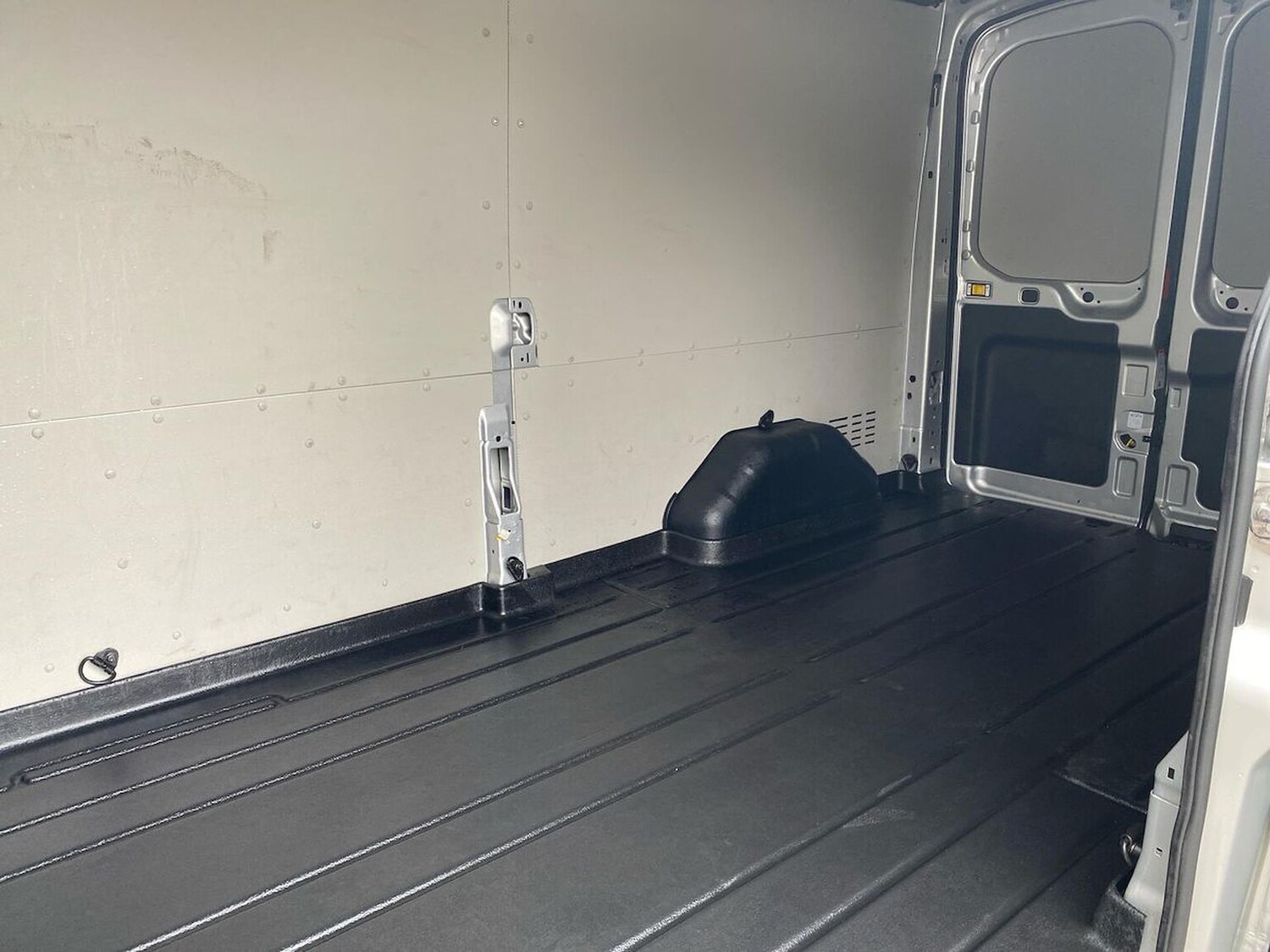 Used Ford Transit 2024 for sale - 76412525: Photo 17