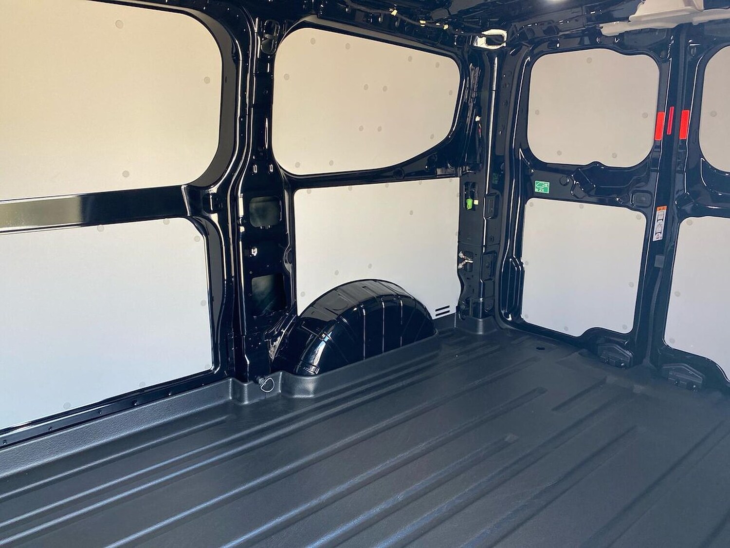 Used Ford Transit Custom 2025 for sale - 77077349: Photo 17