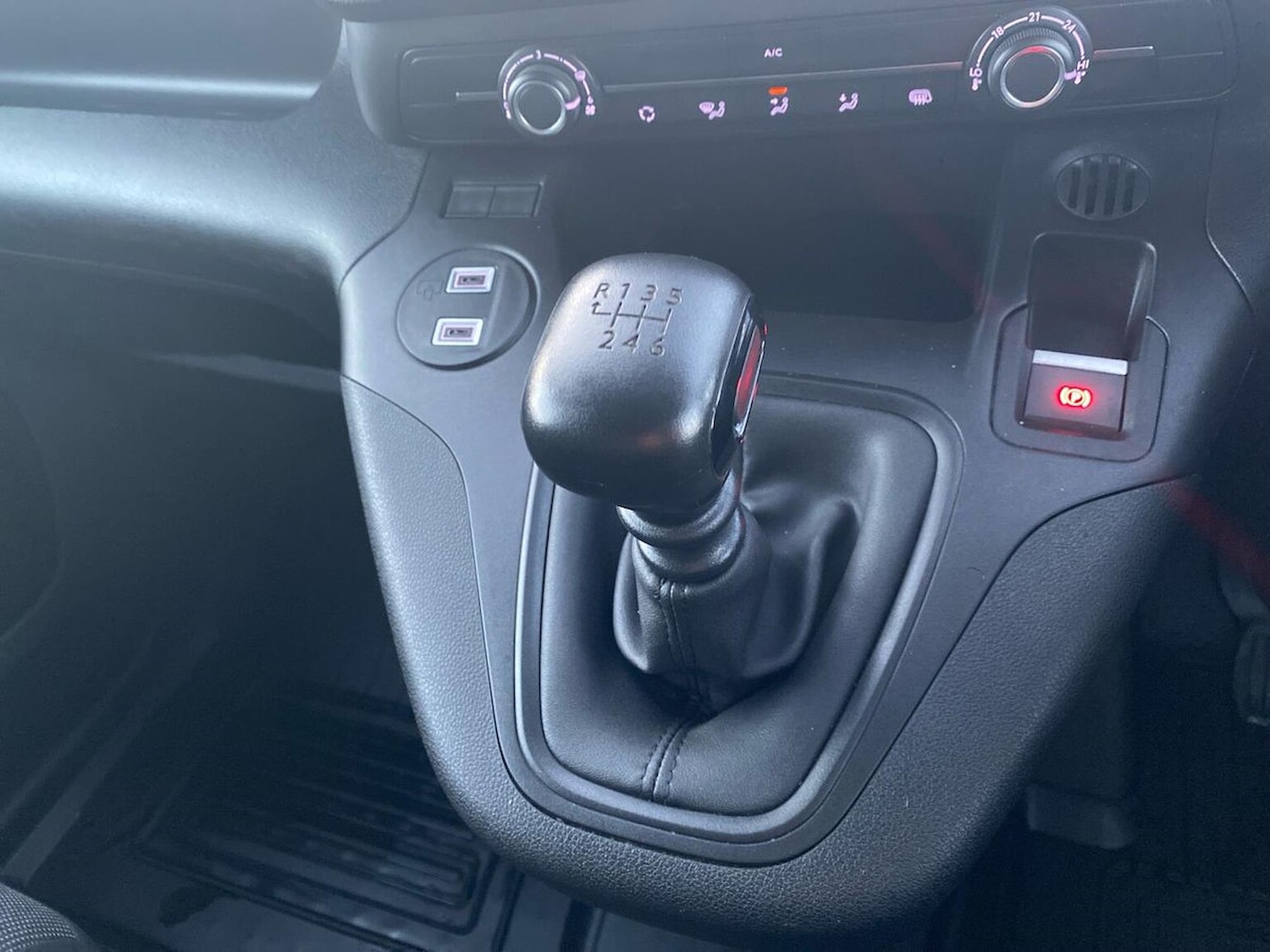 Used Toyota ProAce 2024 for sale - 77089937: Photo 14