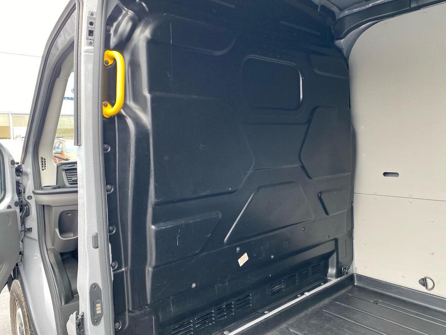 Used Ford Transit 2024 for sale - 76577270: Photo 22