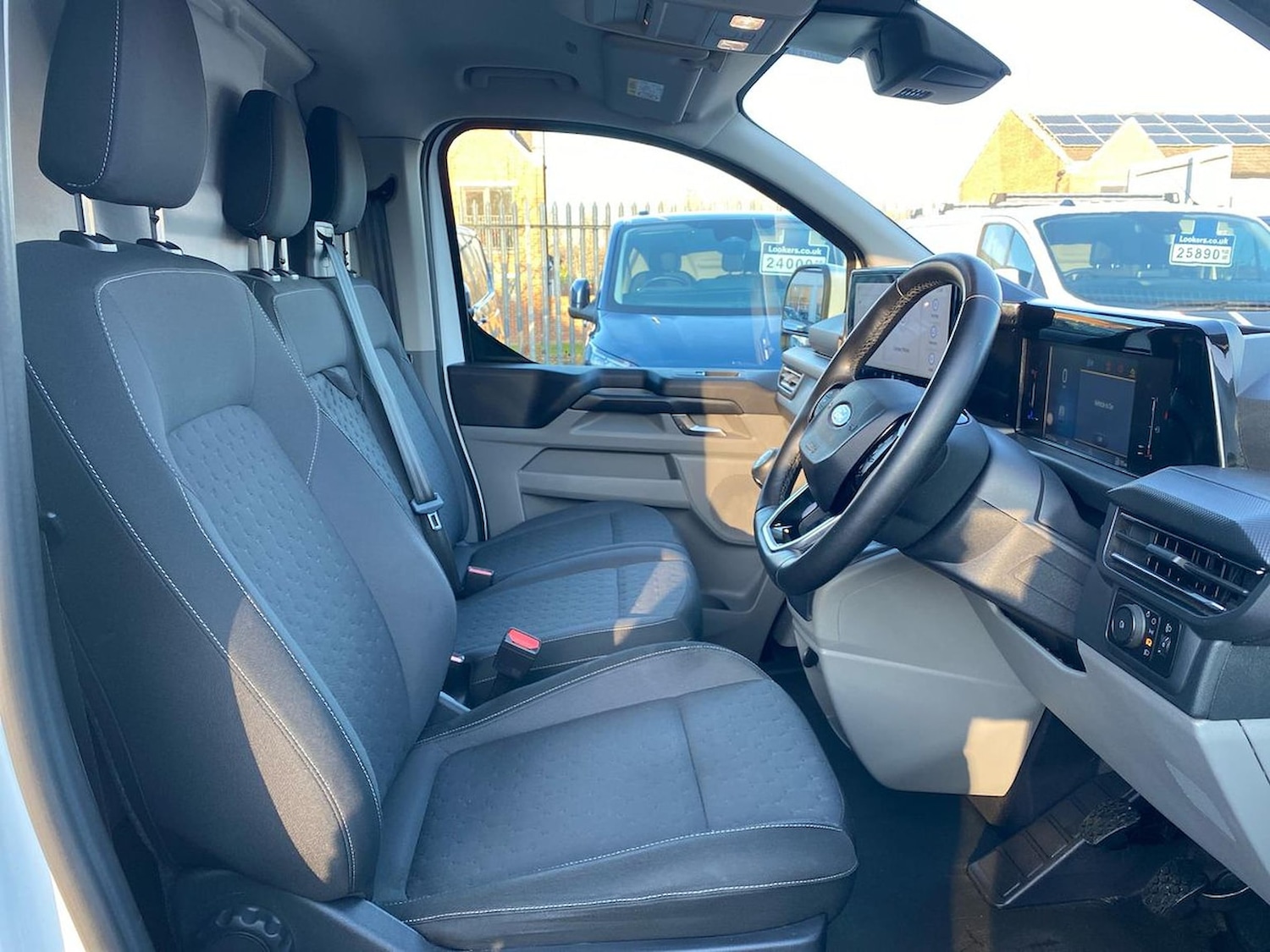 Used Ford Transit Custom 2024 for sale - 76794856: Photo 16