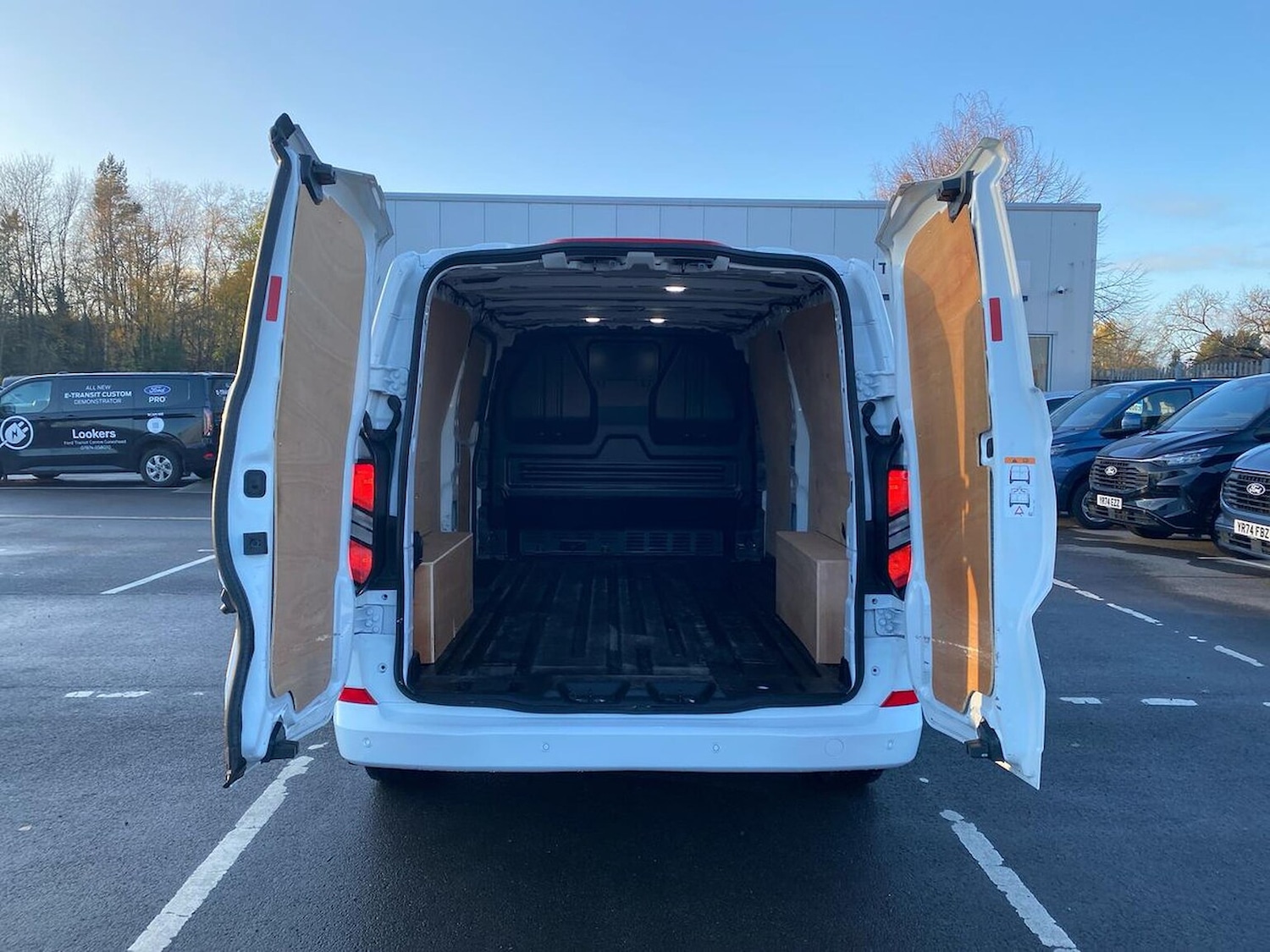 Used Ford Transit Custom 2024 for sale - 76794856: Photo 6