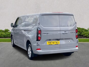 Used Ford Transit Custom 2024 for sale - 76426763: Photo