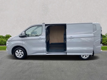 Used Ford Transit Custom 2024 for sale - 76426763: Photo
