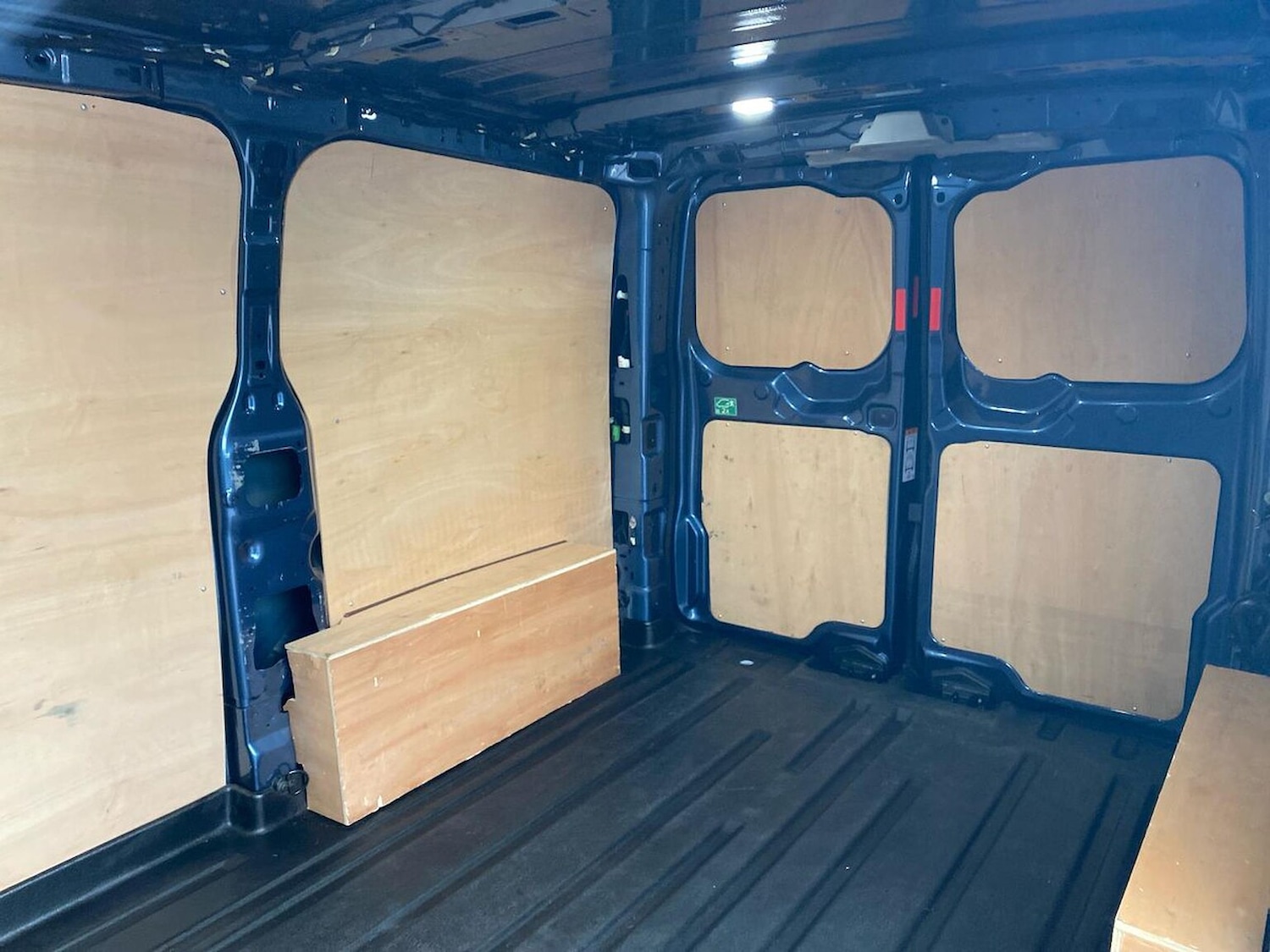 Used Ford Transit Custom 2024 for sale - 76422389: Photo 17