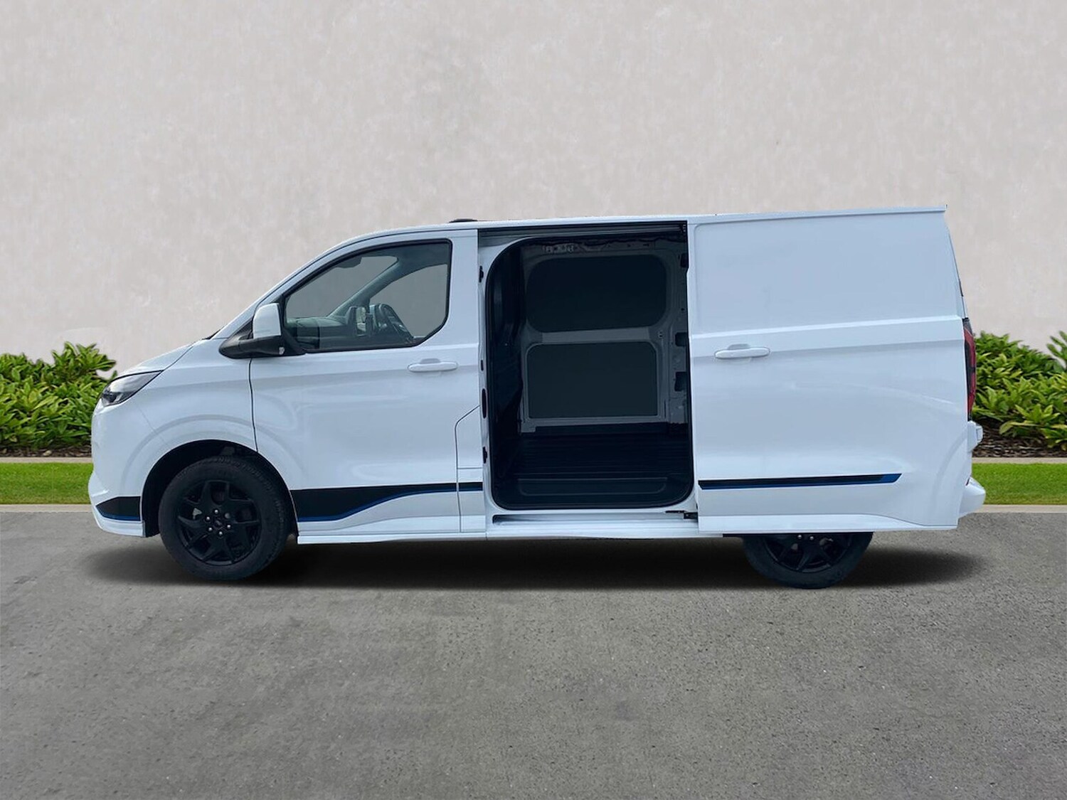 Used Ford Transit Custom 2025 for sale - 77489684: Photo 3