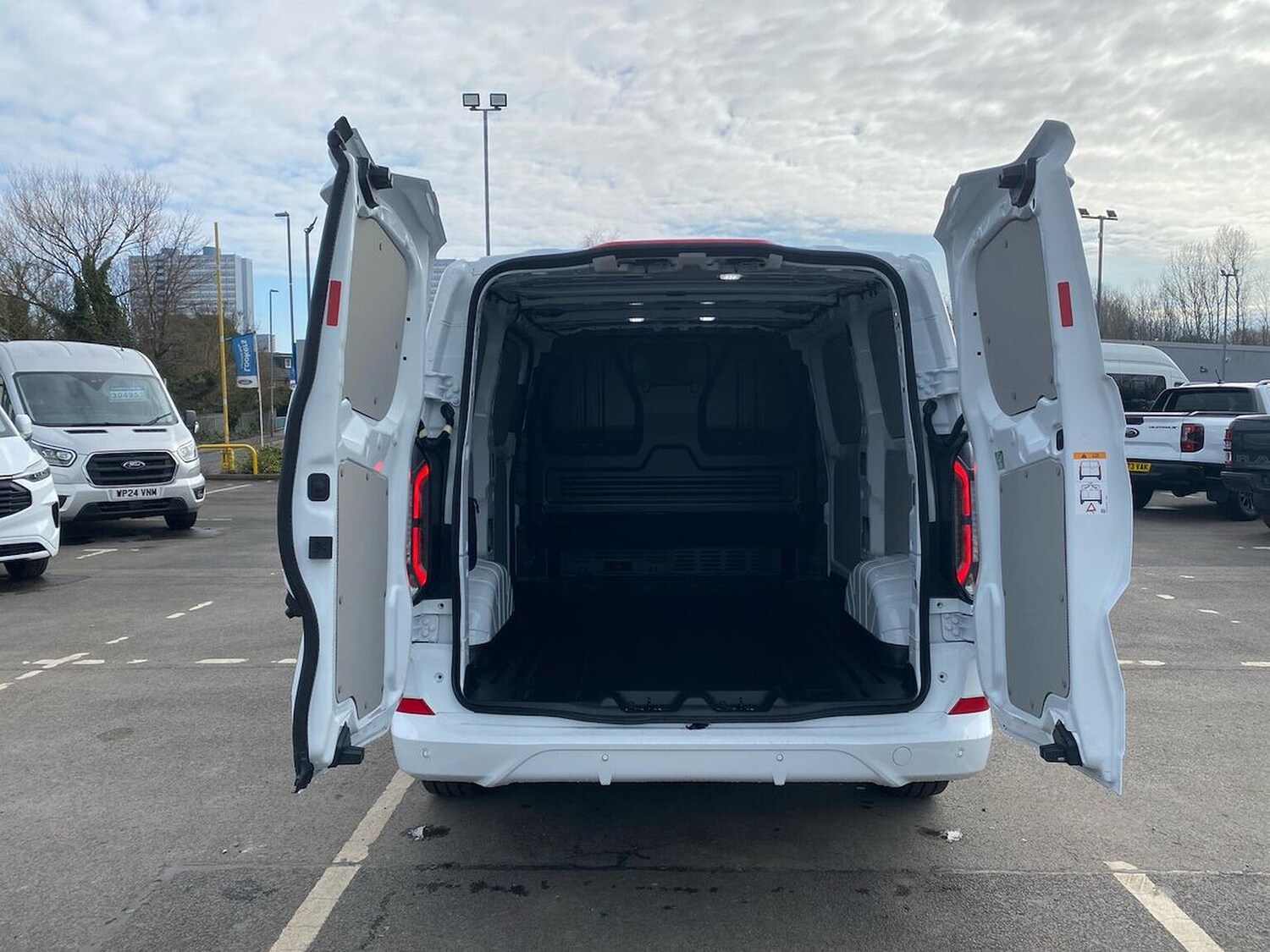 Used Ford Transit Custom 2025 for sale - 77489684: Photo 6