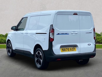 Used Ford Transit Courier 2025 for sale - 76418246: Photo
