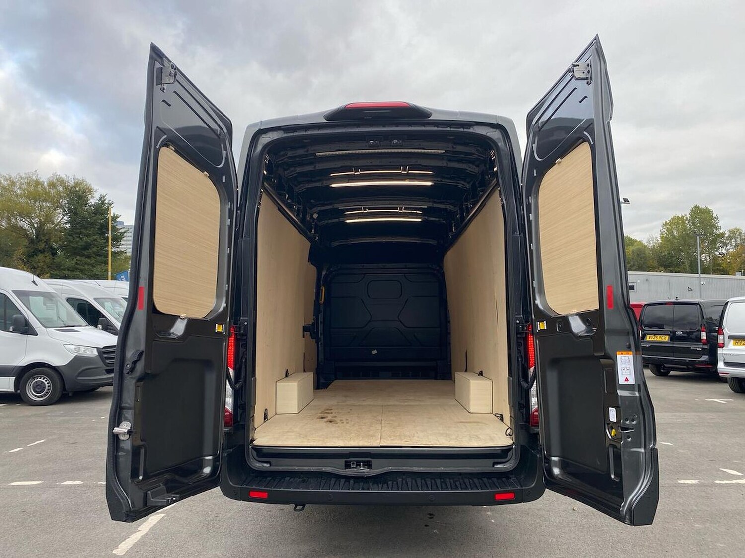 Used Ford Transit 2025 for sale - 76340552: Photo 6