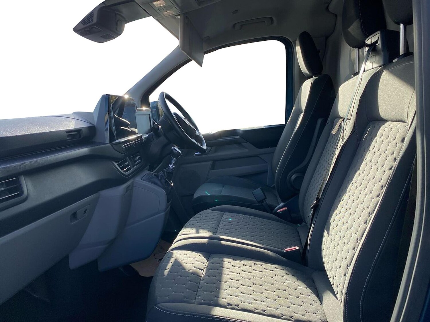 Used Ford Transit Custom 2024 for sale - 76694612: Photo 8