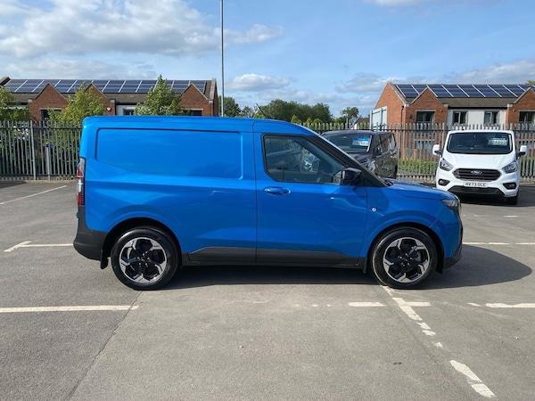 Used Ford Transit Courier 2025 for sale - 75437399: Photo 18
