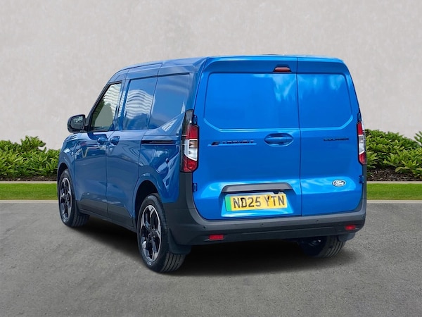 Used Ford Transit Courier 2025 for sale - 75437399: Photo 2