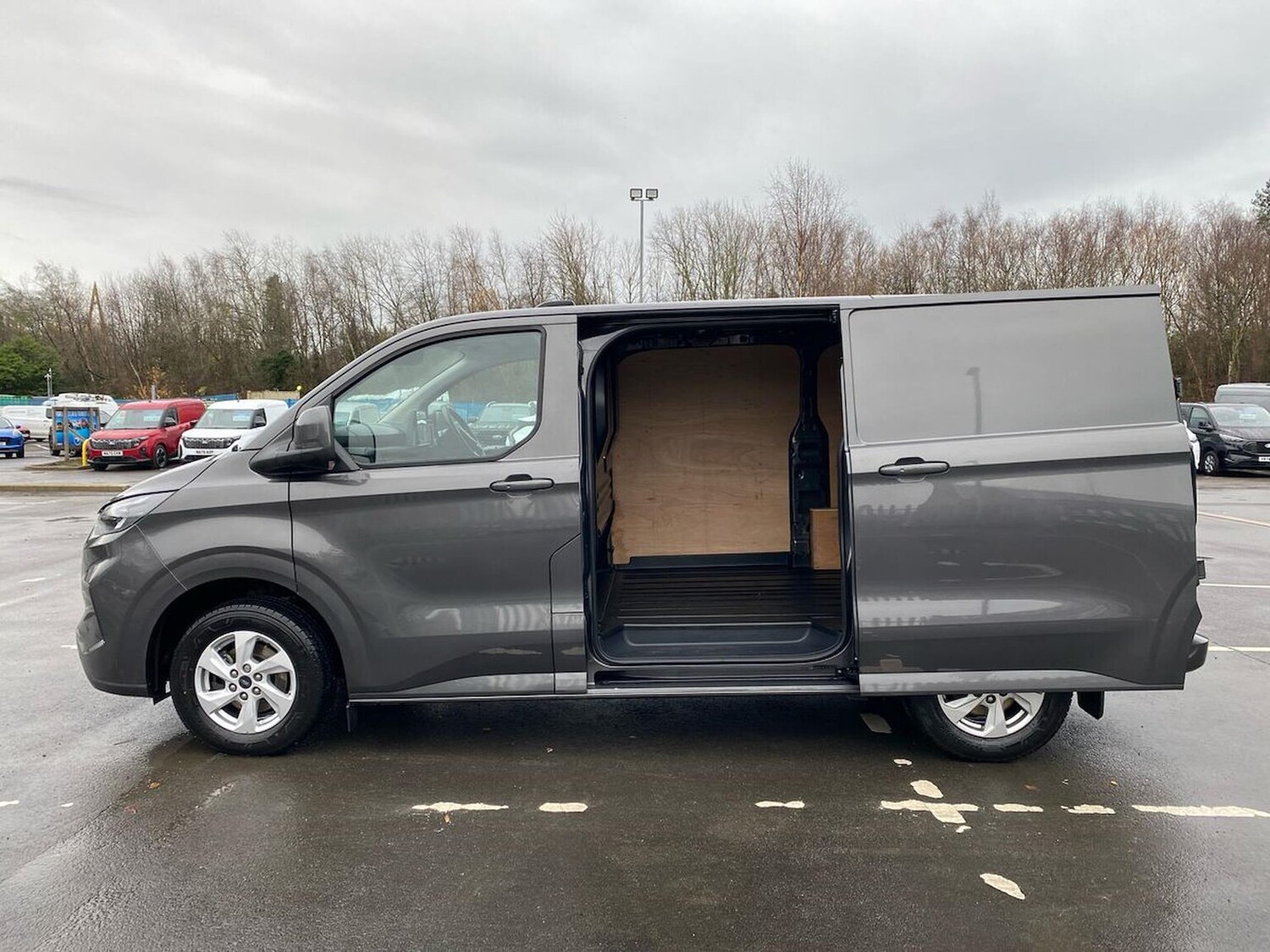 Used Ford Transit Custom 2024 for sale - 76919019: Photo 3